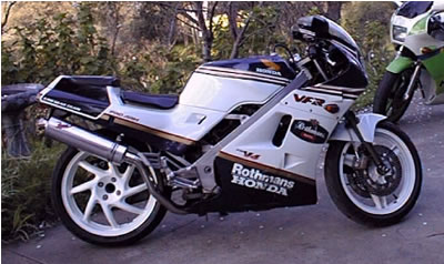 1987 VFR400R